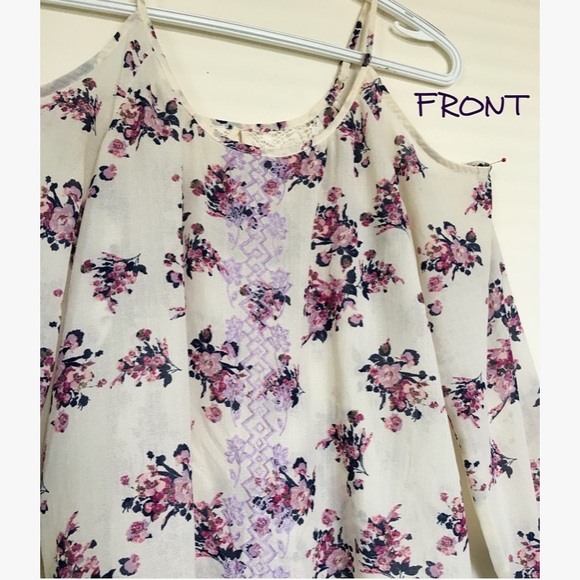 Floral Cold Shoulder Top💖💐 - Picture 2 of 3